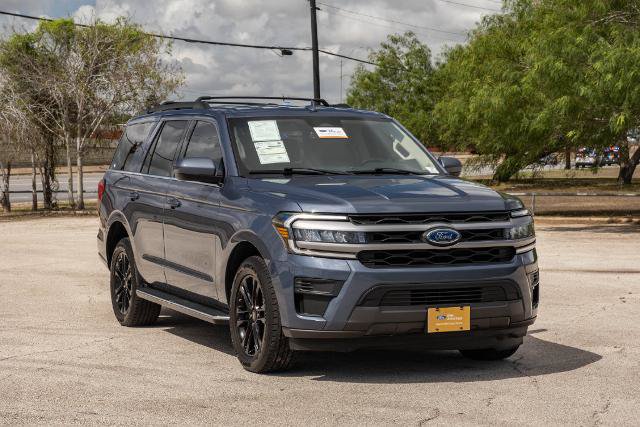 Certified 2023 Ford Expedition XLT RWD image 2