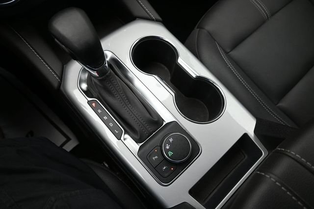 Used 2024 Chevrolet Blazer LT w/ Midnight/Sport Edition FWD image 37