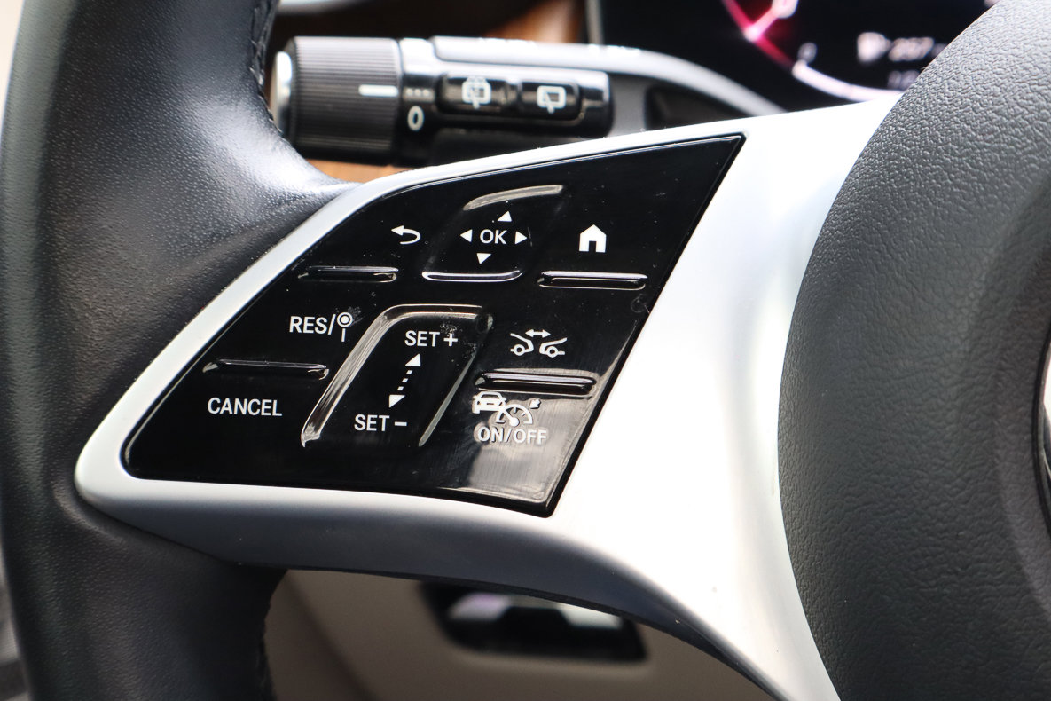 Used 2023 Mercedes-Benz GLC 300 GLC 300 image 33