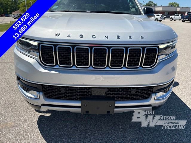 Used 2025 Jeep Wagoneer L Series II w/ 8-pass Seating Package AWD/4WD image 9