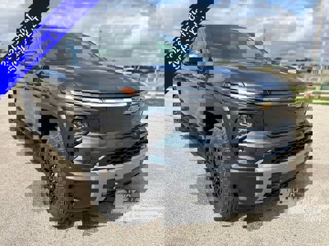 New 2026 Chevrolet Silverado EV LT image 8