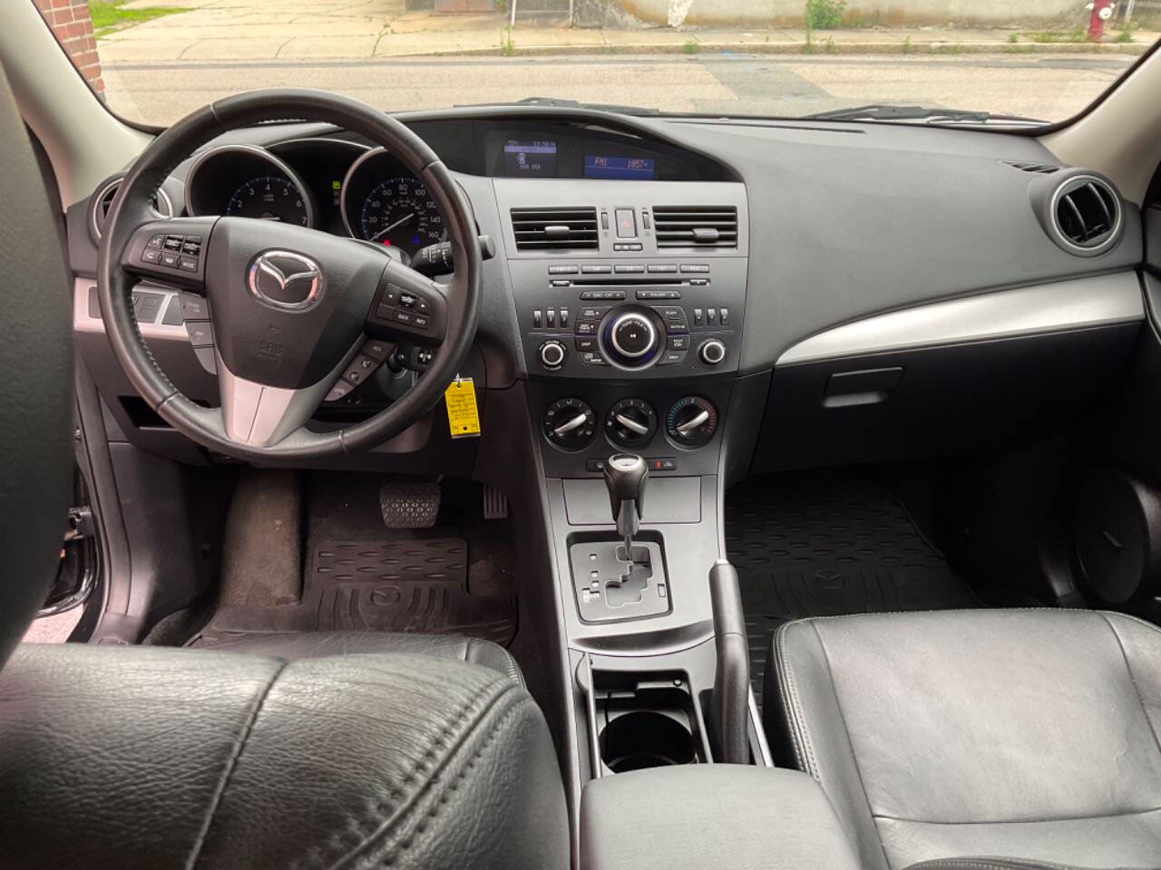 Used 2012 MAZDA MAZDA3 i Touring FWD image 6