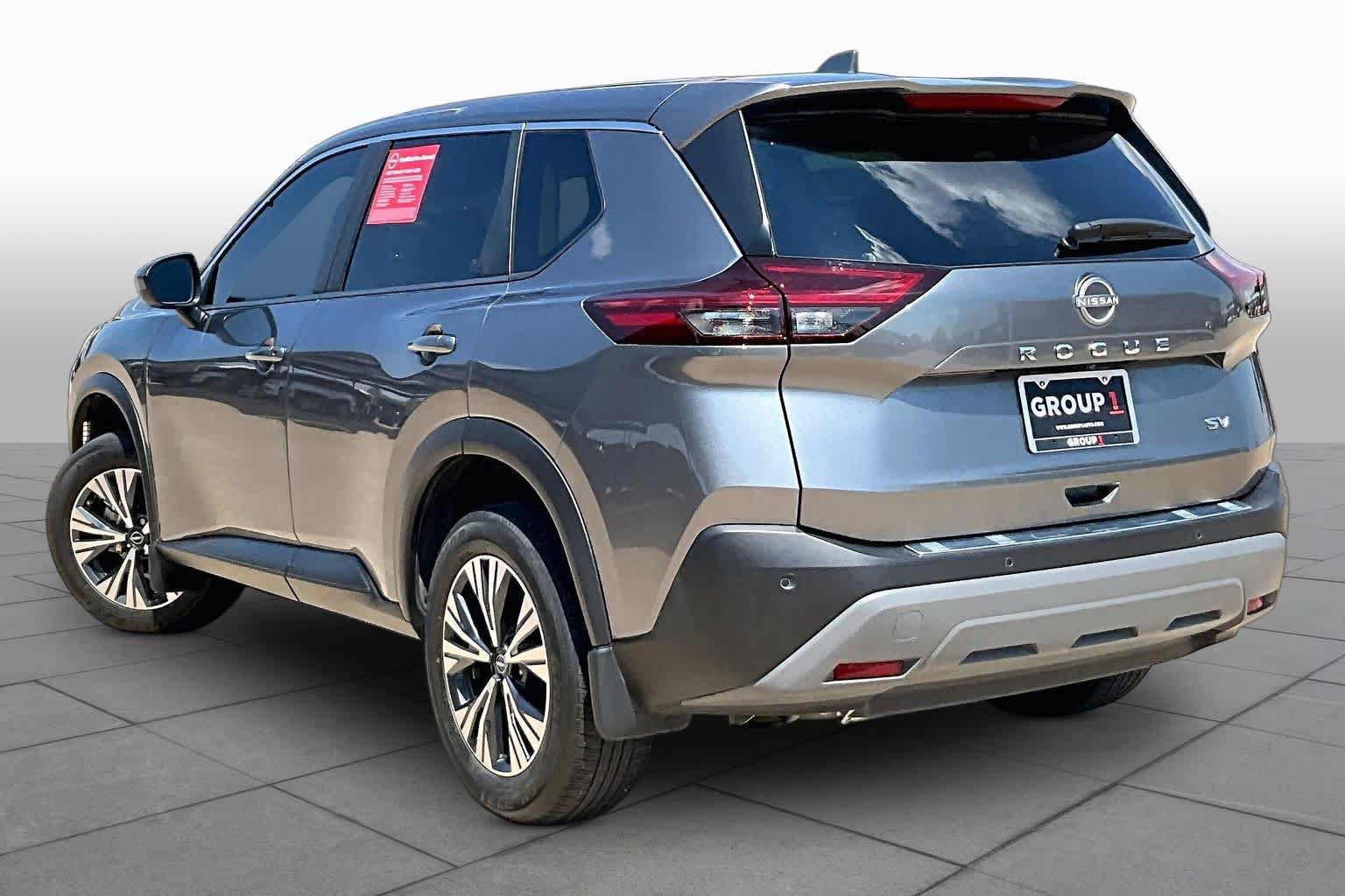 Certified 2023 Nissan Rogue SV FWD image 11