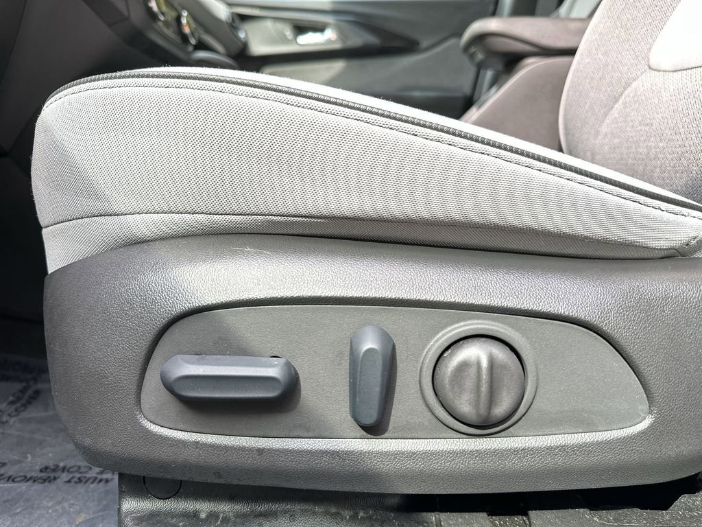 Used 2023 Chevrolet TrailBlazer LT image 13