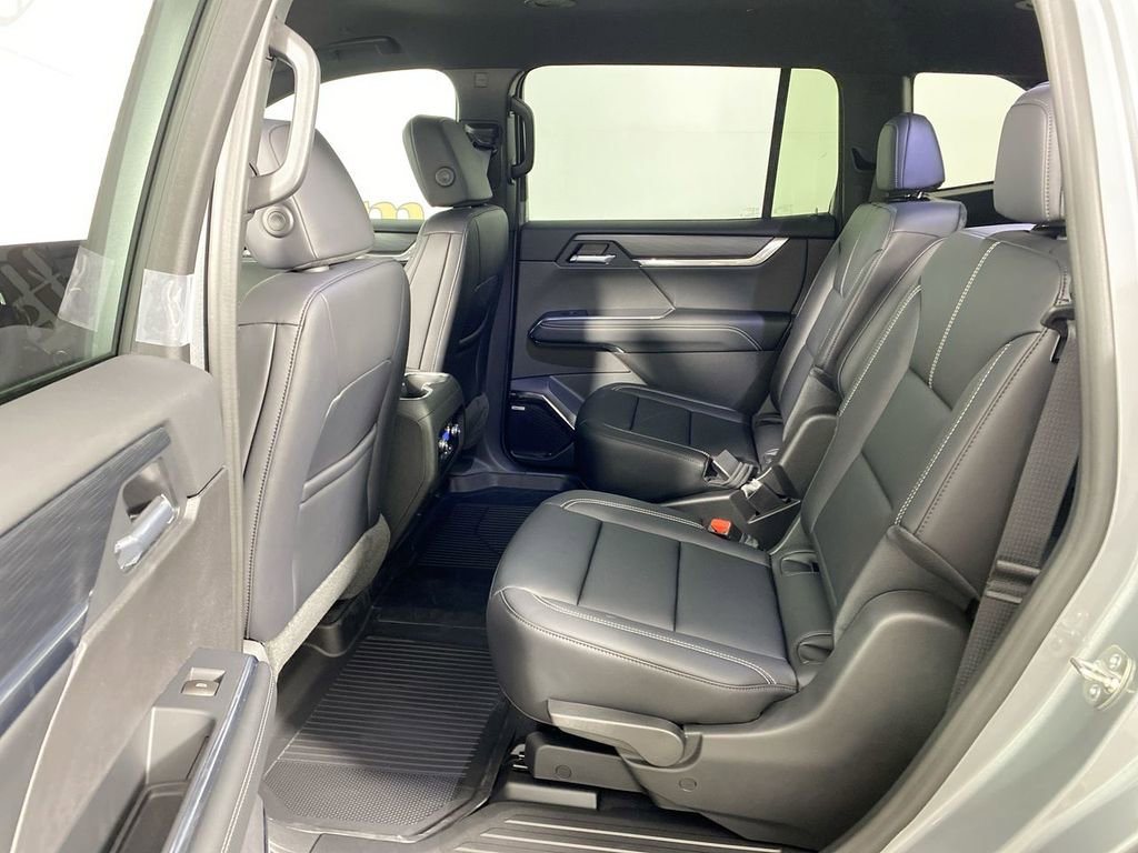 Used 2026 GMC Acadia Elevation w/ Black Edition image 21