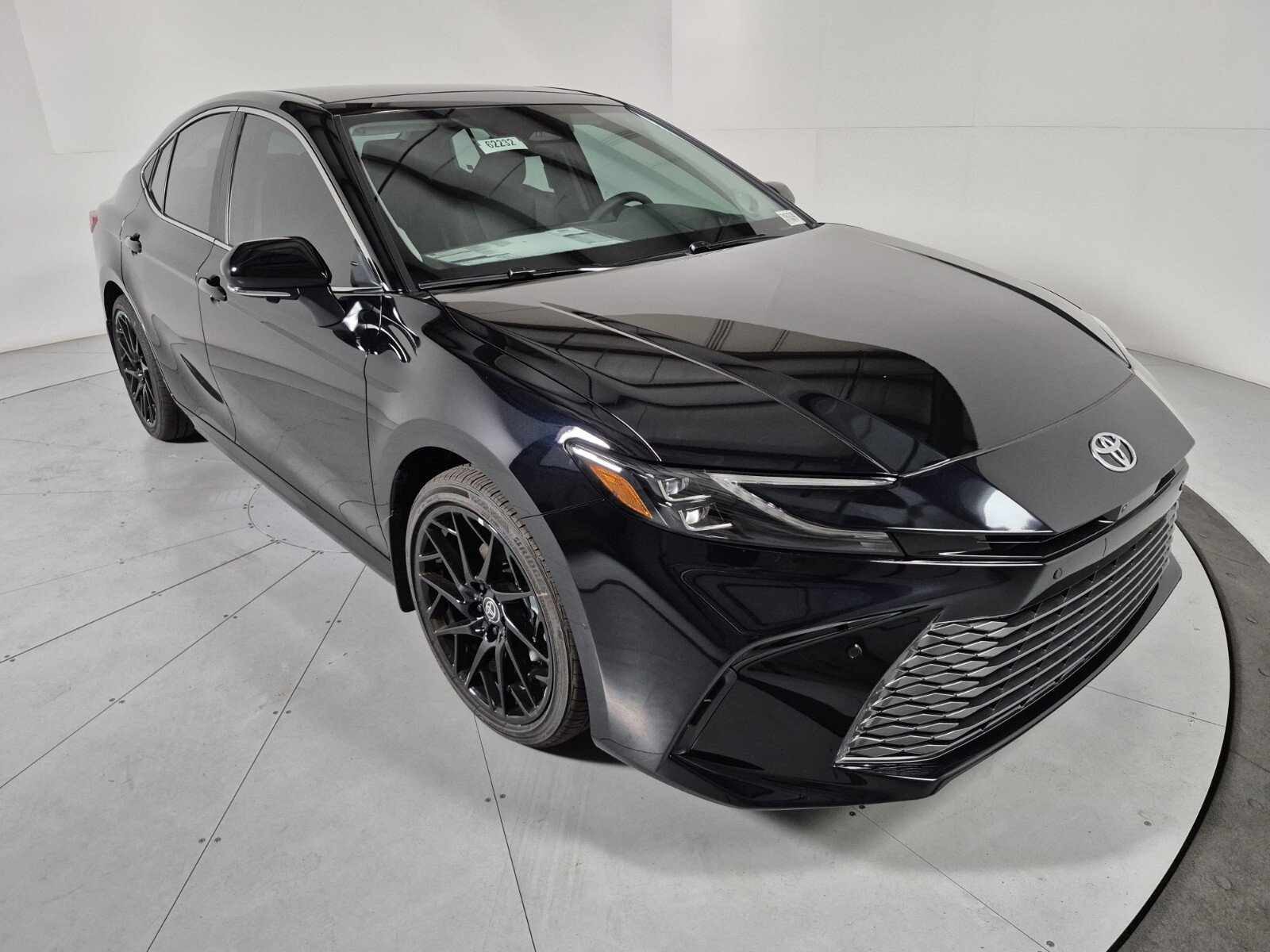 New 2026 Toyota Camry XLE image 7