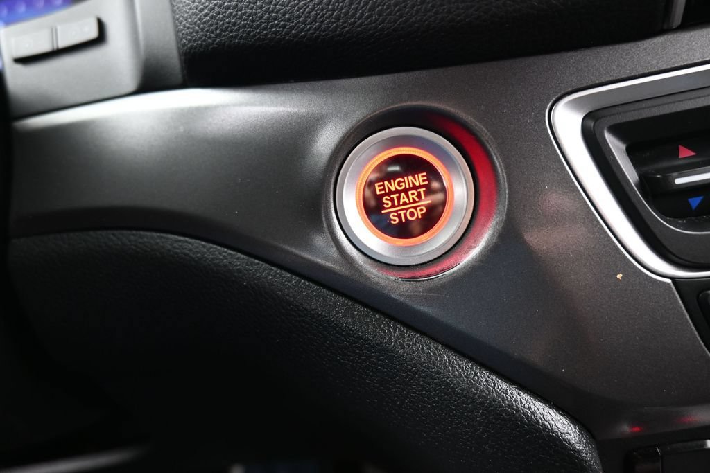 Used 2022 Honda Pilot Sport image 28