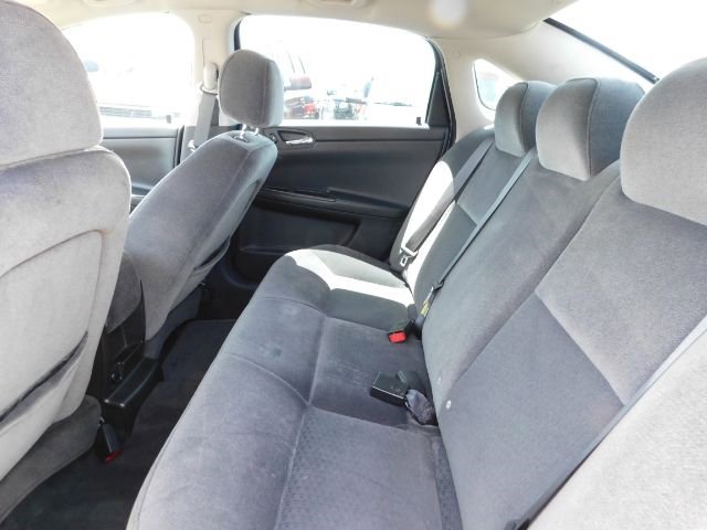Used 2006 Chevrolet Impala LS image 12