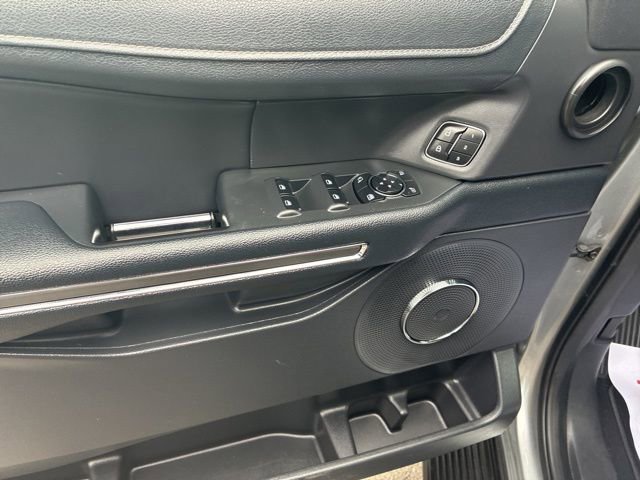 Used 2024 Ford Expedition Max XLT AWD/4WD image 12