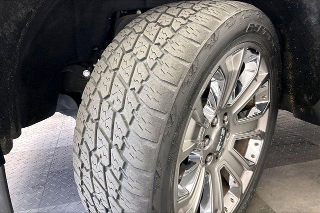 Used 2018 GMC Sierra 1500 SLT AWD/4WD image 33