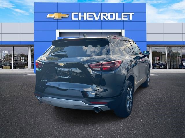 Certified 2025 Chevrolet Blazer LT image 8
