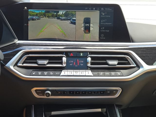 Used 2022 BMW X7 M50i w/ Executive Package AWD/4WD image 3