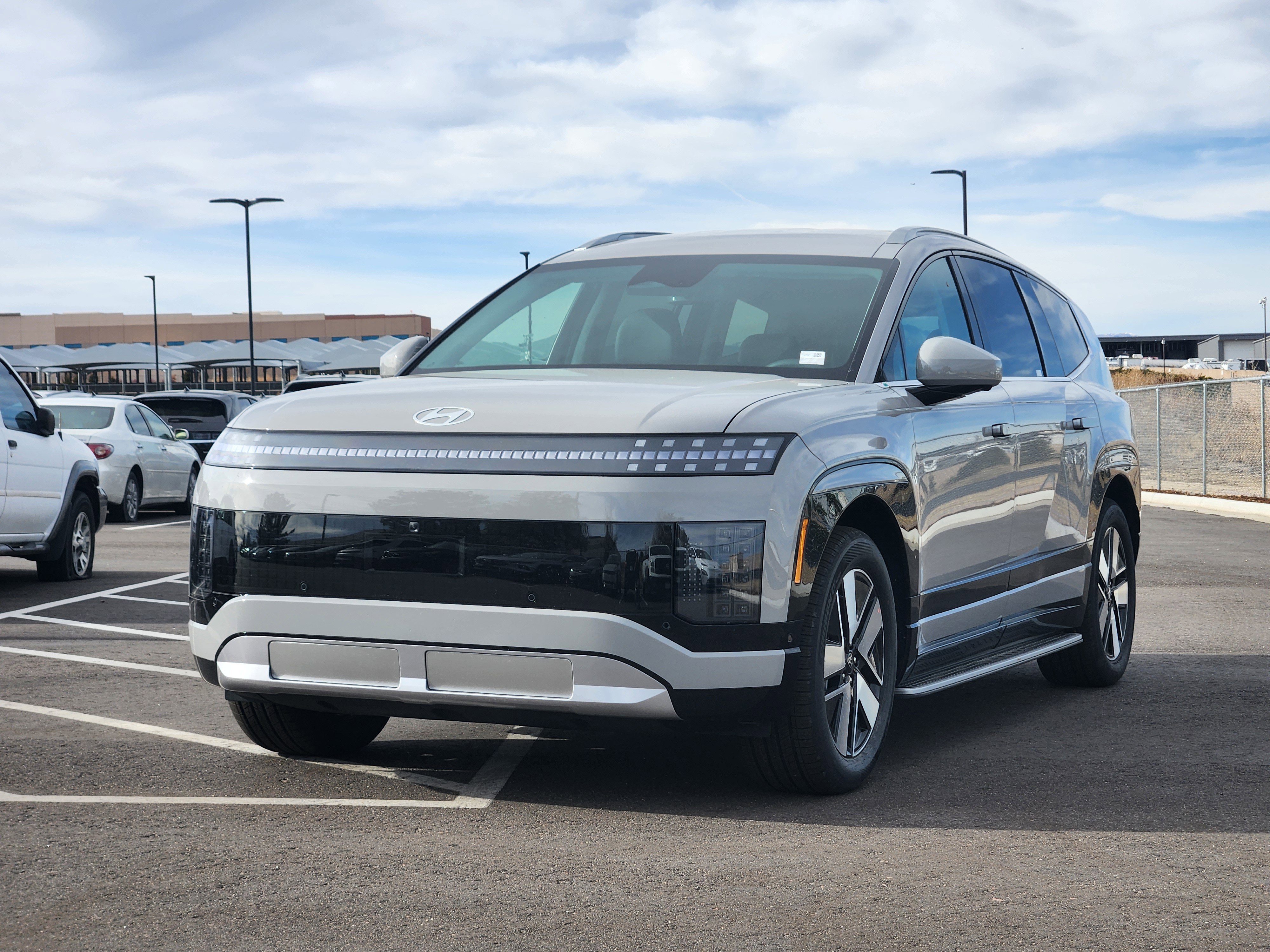 New 2026 Hyundai Ioniq 9 SEL