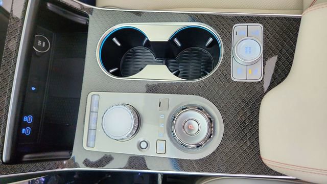 Used 2025 Genesis GV80 3.5T e-SC image 53