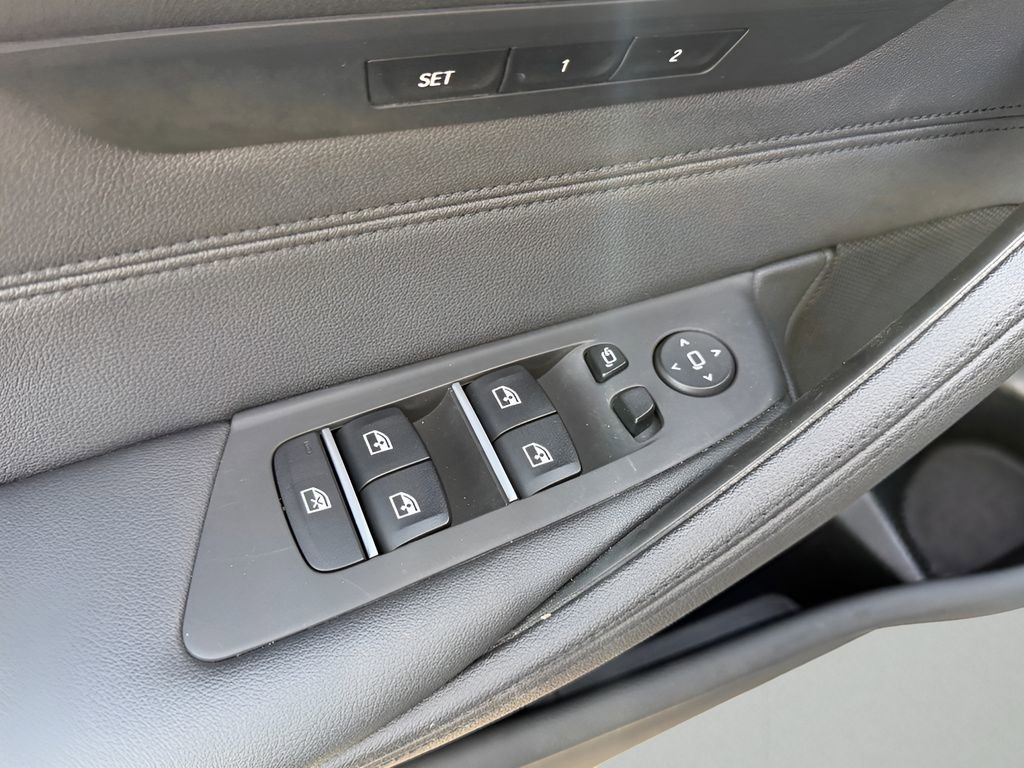 Used 2020 BMW 530i xDrive w/ Premium Package image 22