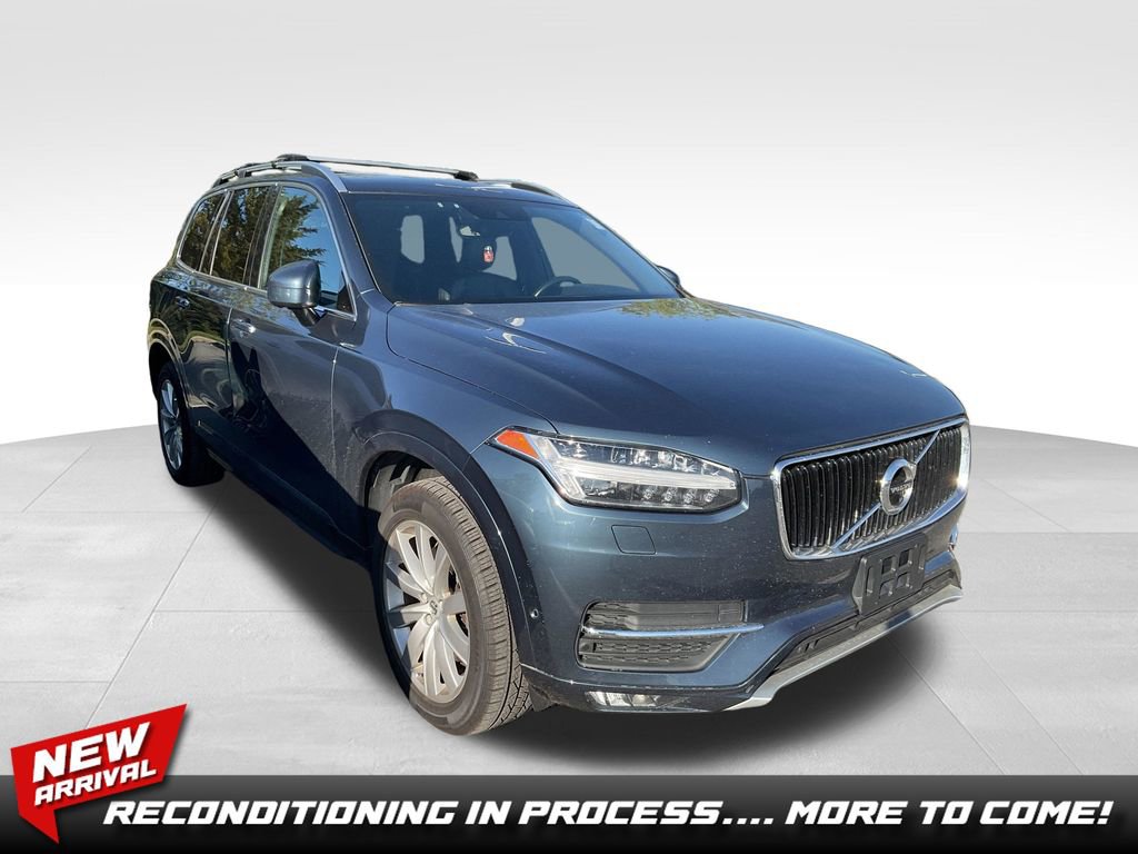 Used 2018 Volvo XC90 T6 Momentum w/ Convenience Package AWD/4WD image 1