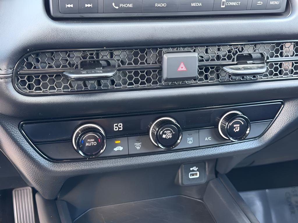 Used 2025 Honda HR-V LX image 17