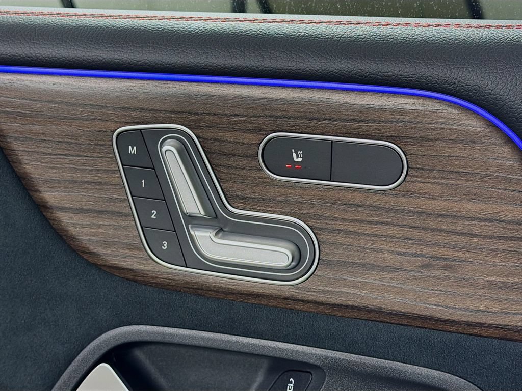 New 2026 Mercedes-Benz GLB 250 4MATIC image 24