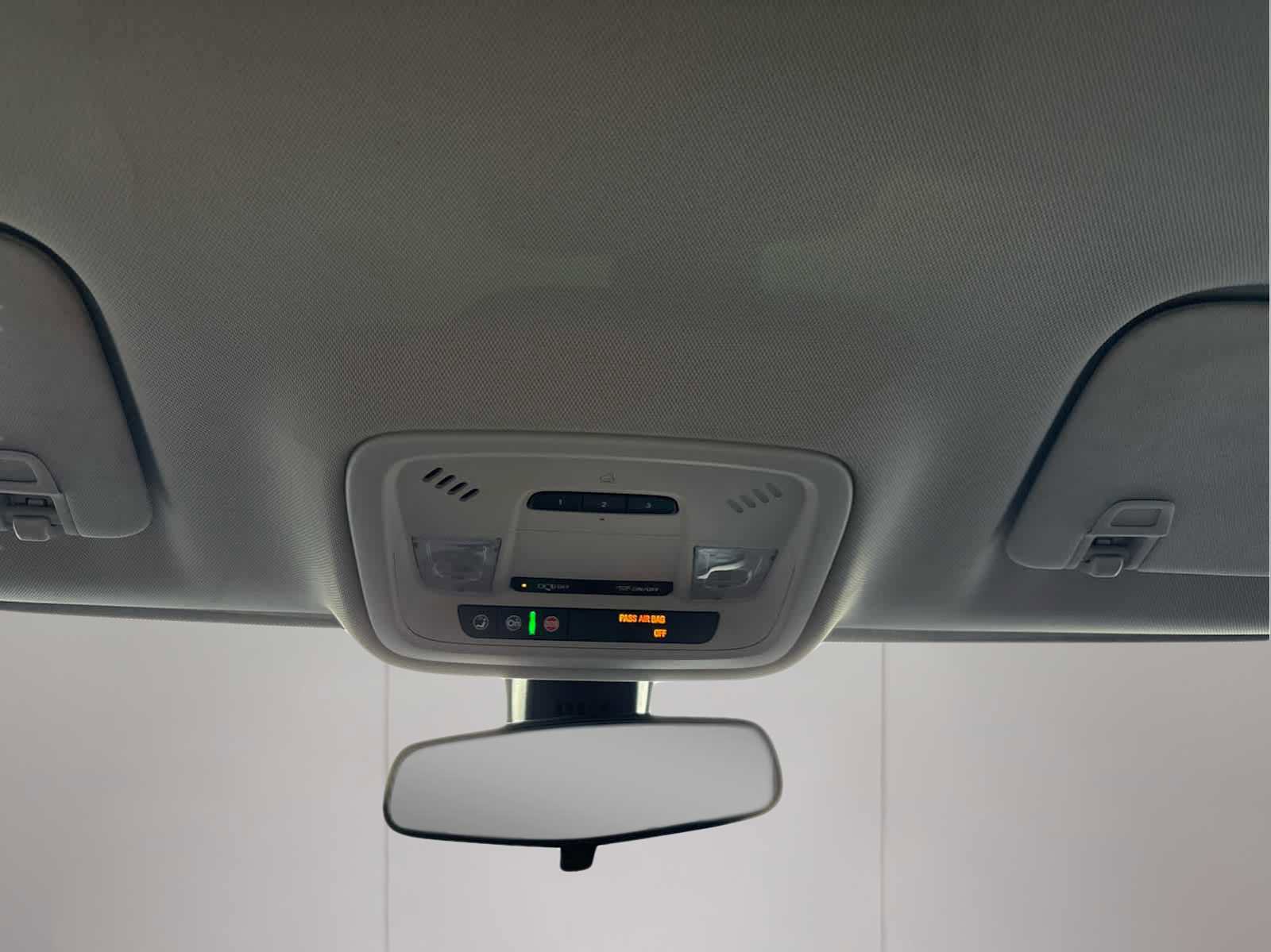 Used 2019 Chevrolet Traverse LT image 20