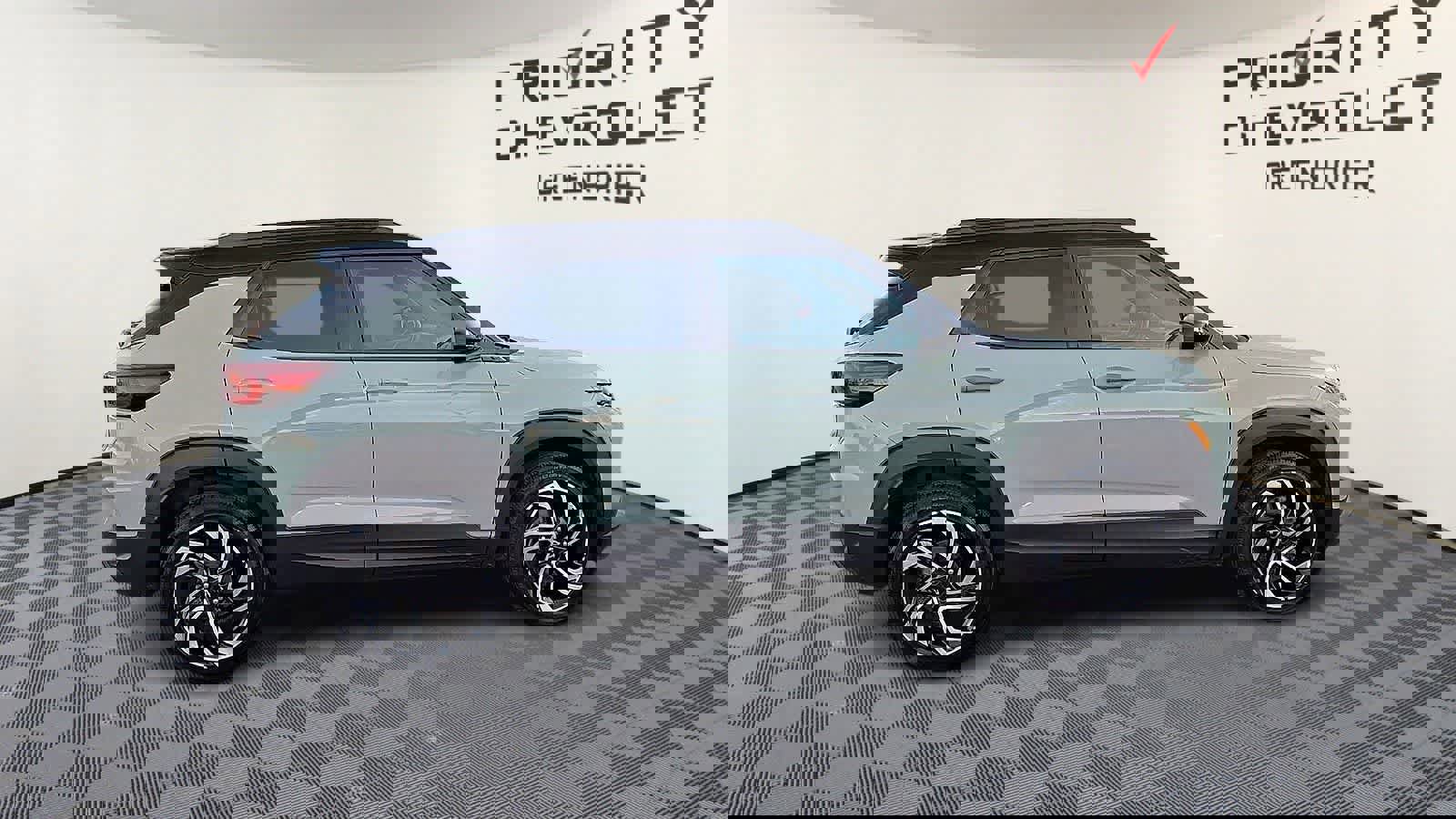 Used 2024 Chevrolet TrailBlazer RS w/ Driver Confidence Package image 9