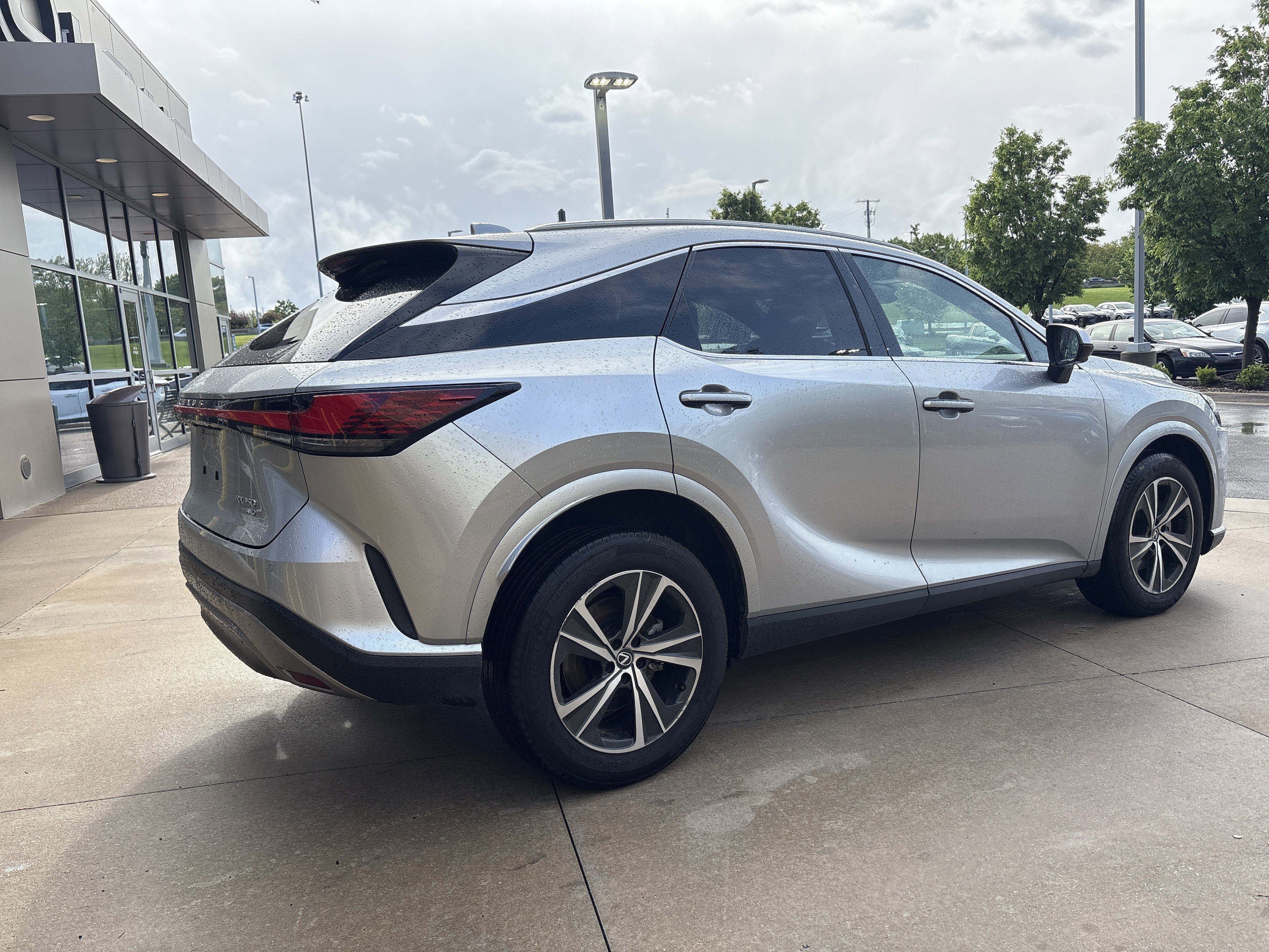 Used 2024 Lexus RX 350 Premium w/ Convenience Package AWD/4WD image 10