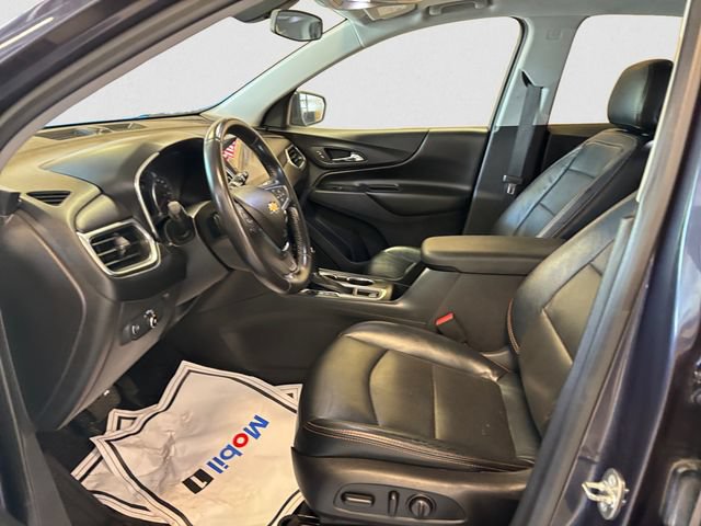 Used 2019 Chevrolet Equinox LT w/ Sun & Navigation Package AWD/4WD image 10