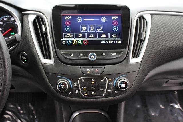 Used 2023 Chevrolet Malibu LT FWD image 19