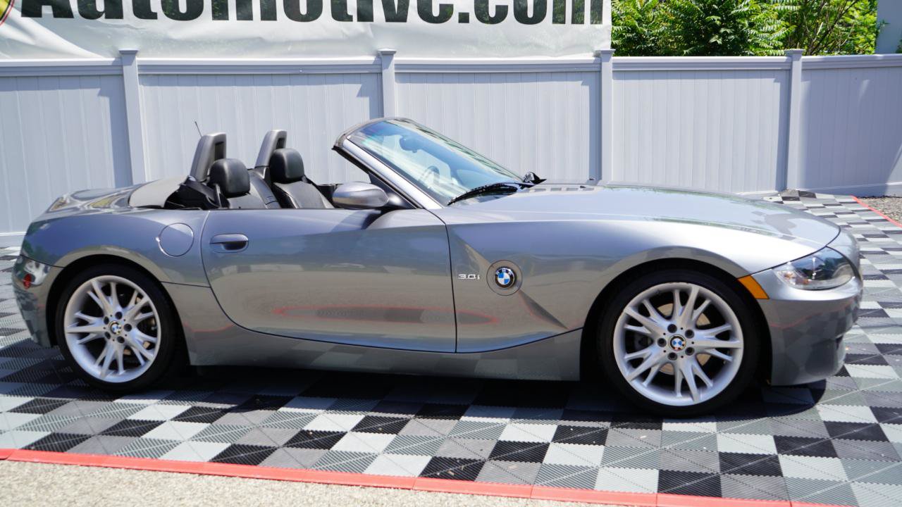 Used 2008 BMW Z4 3.0i w/ Premium Pkg RWD image 7