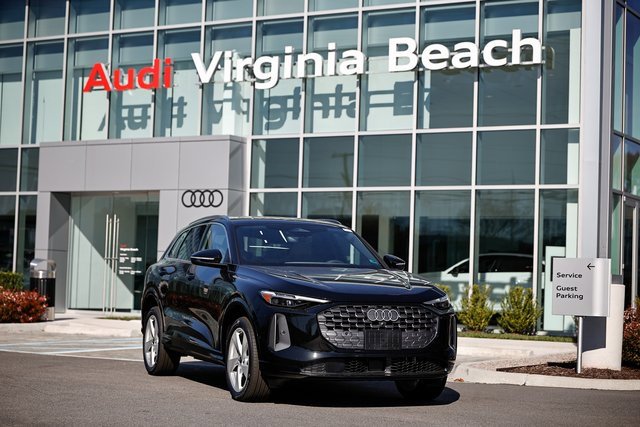 New 2025 Audi Q5 Premium Plus image 1