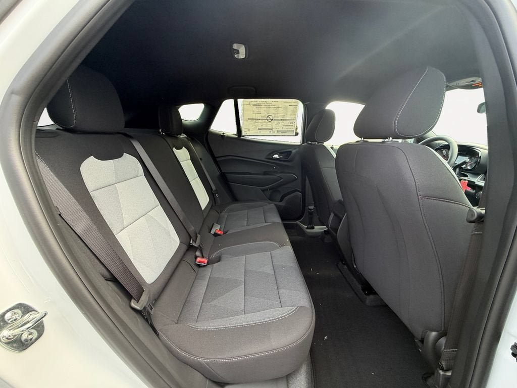 New 2026 Chevrolet Trax RS w/ Driver Confidence Package FWD image 23