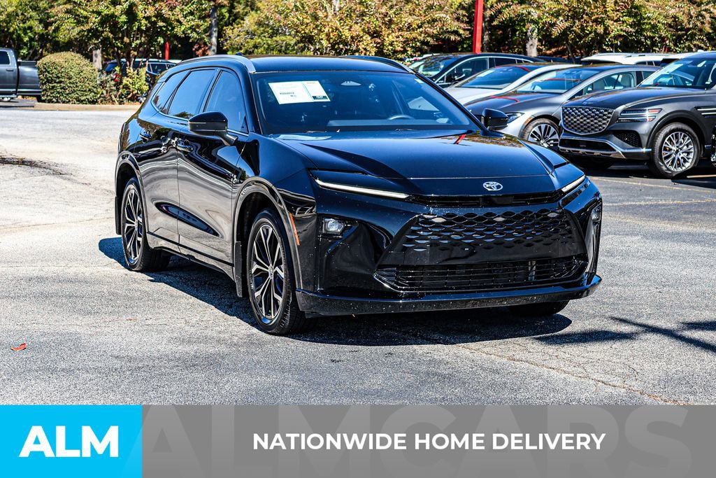 Used 2025 Toyota Crown Signia image 5