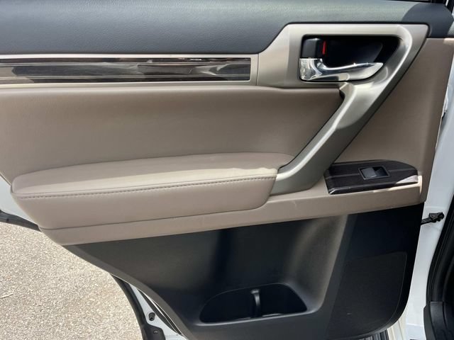 Used 2020 Lexus GX 460 Premium AWD/4WD image 20