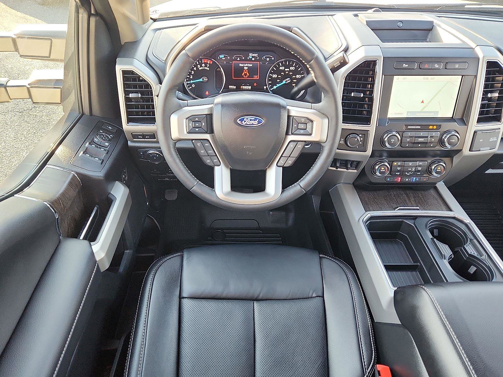 Used 2021 Ford F350 Lariat image 11