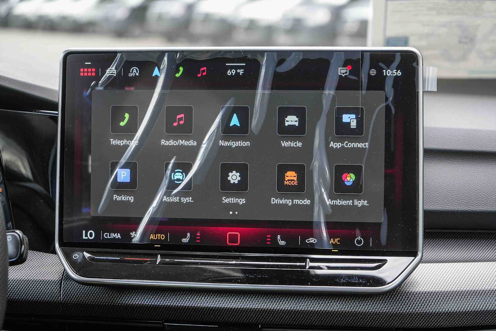New 2026 Volkswagen GTI SE FWD image 16