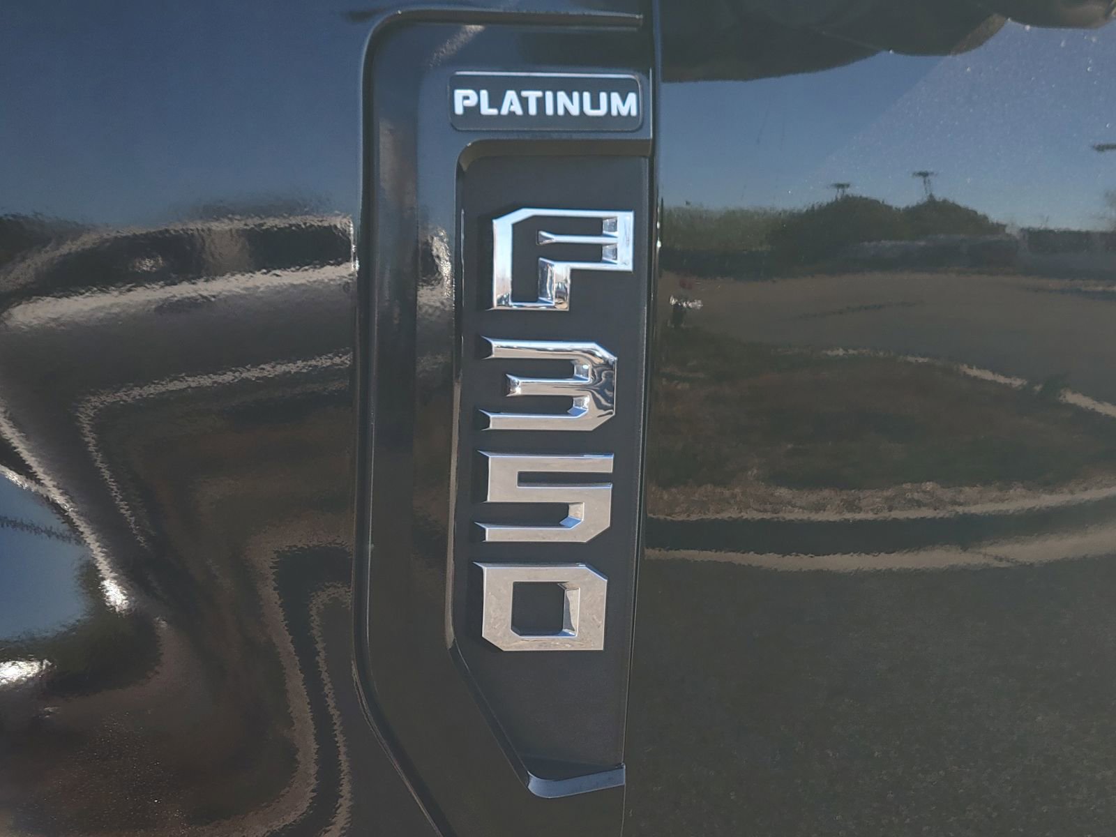 Used 2022 Ford F350 Platinum image 16