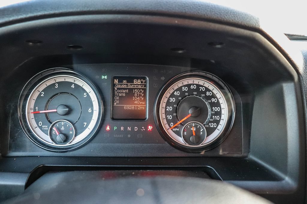 Used 2024 RAM 1500 Warlock AWD/4WD image 25