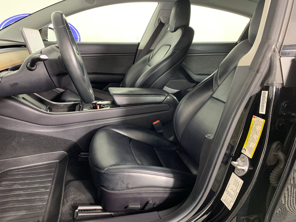 Used 2019 Tesla Model 3 Long Range image 16