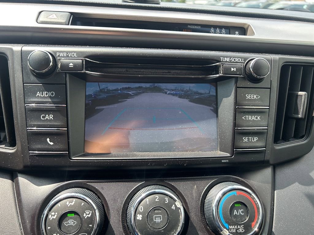 Used 2018 Toyota RAV4 LE w/ All Weather Liner Package AWD/4WD image 19