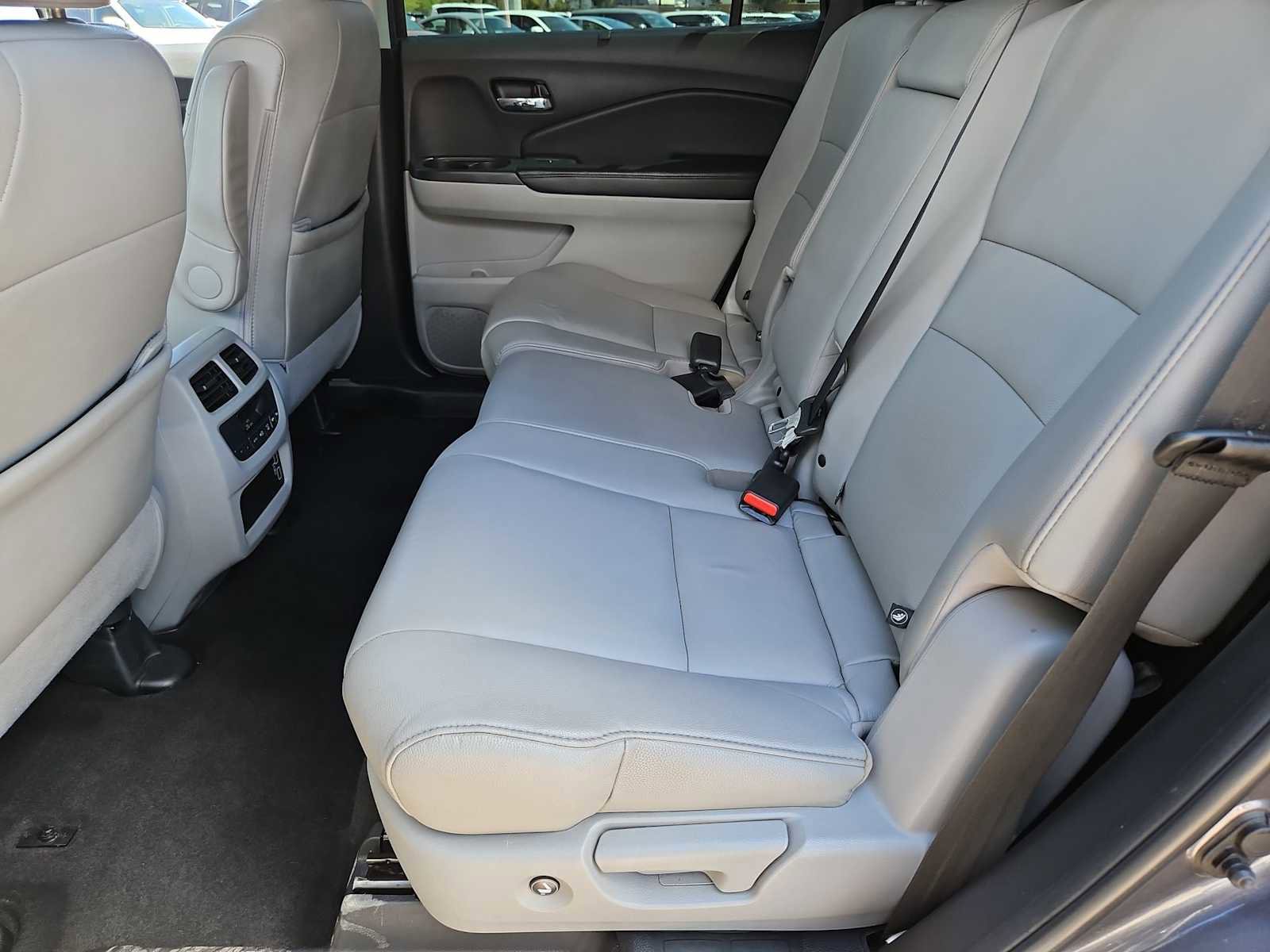 Used 2019 Honda Pilot EX-L image 19