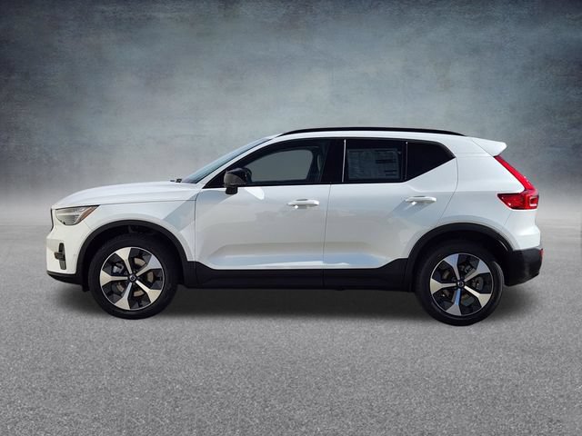 New 2026 Volvo XC40 B5 Plus w/ Protection Package Premier AWD/4WD image 4