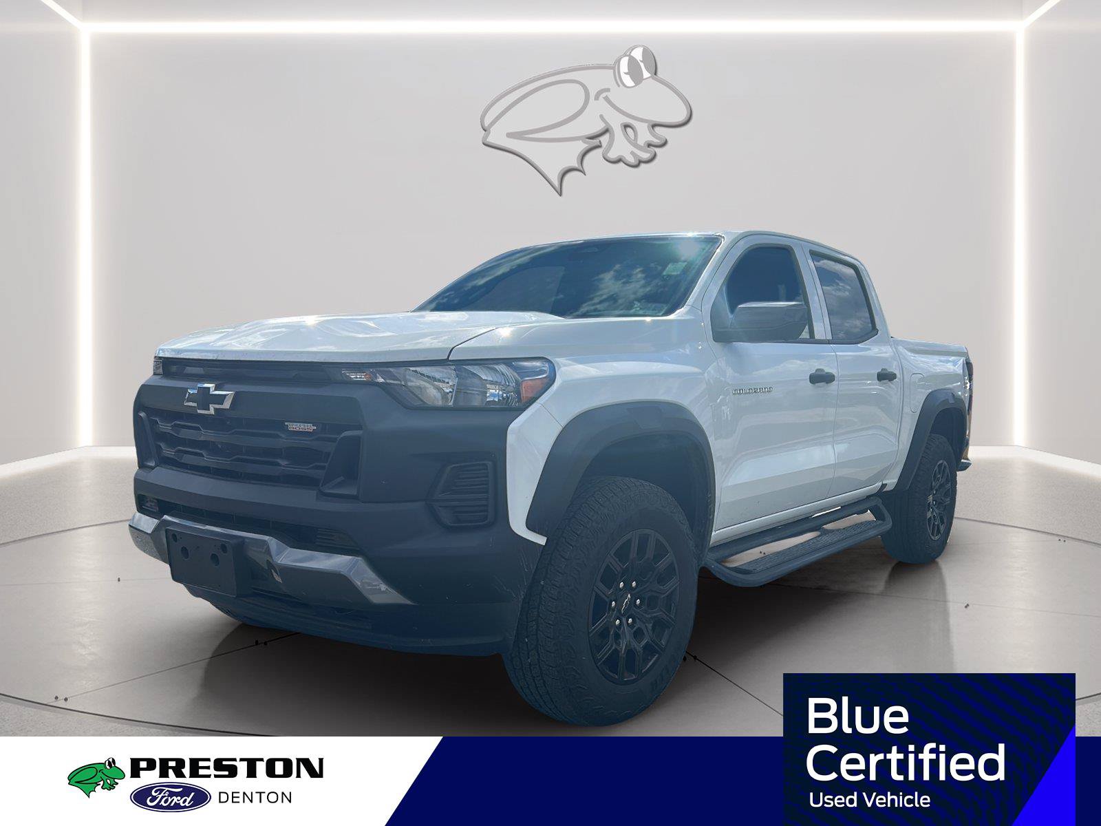 Used 2025 Chevrolet Colorado Trail Boss AWD/4WD image 1