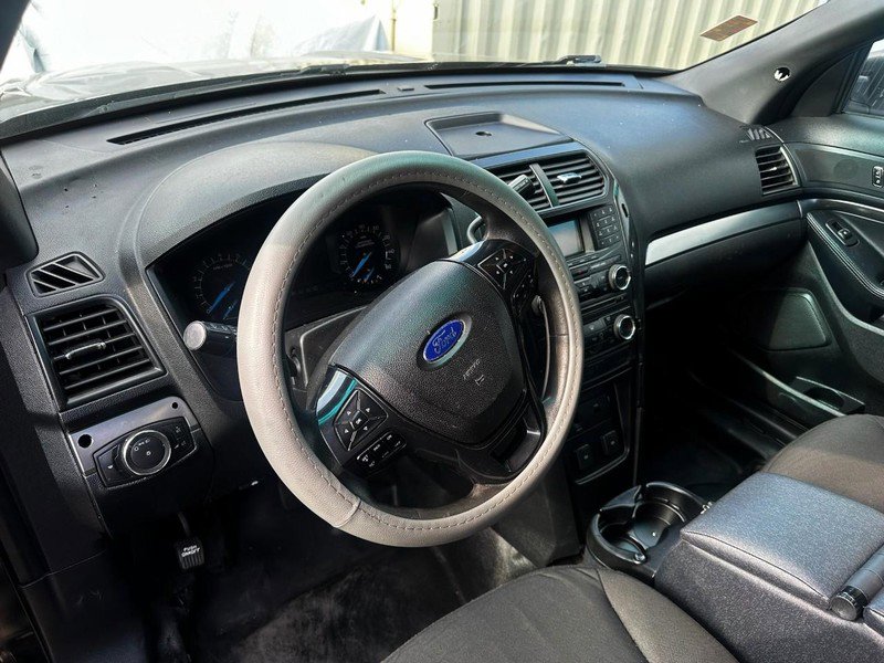 Used 2016 Ford Explorer 4WD Police Interceptor image 5