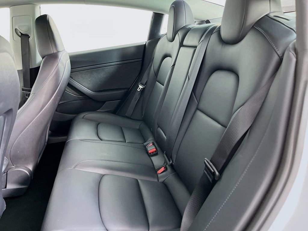 Used 2023 Tesla Model 3 Standard Range image 27