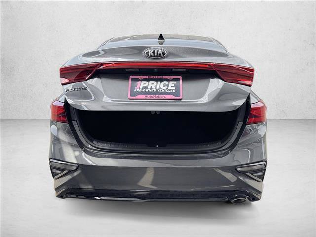 Used 2021 Kia Forte LXS FWD image 7