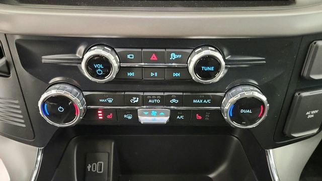 New 2025 Ford F150 Lightning XLT image 18