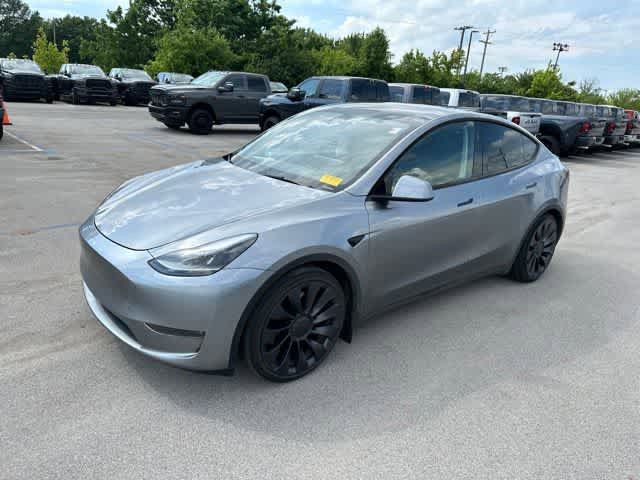 Used 2024 Tesla Model Y Performance AWD/4WD image 14