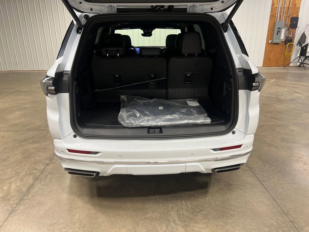 New 2026 Buick Enclave Avenir w/ Super Cruise Package image 11