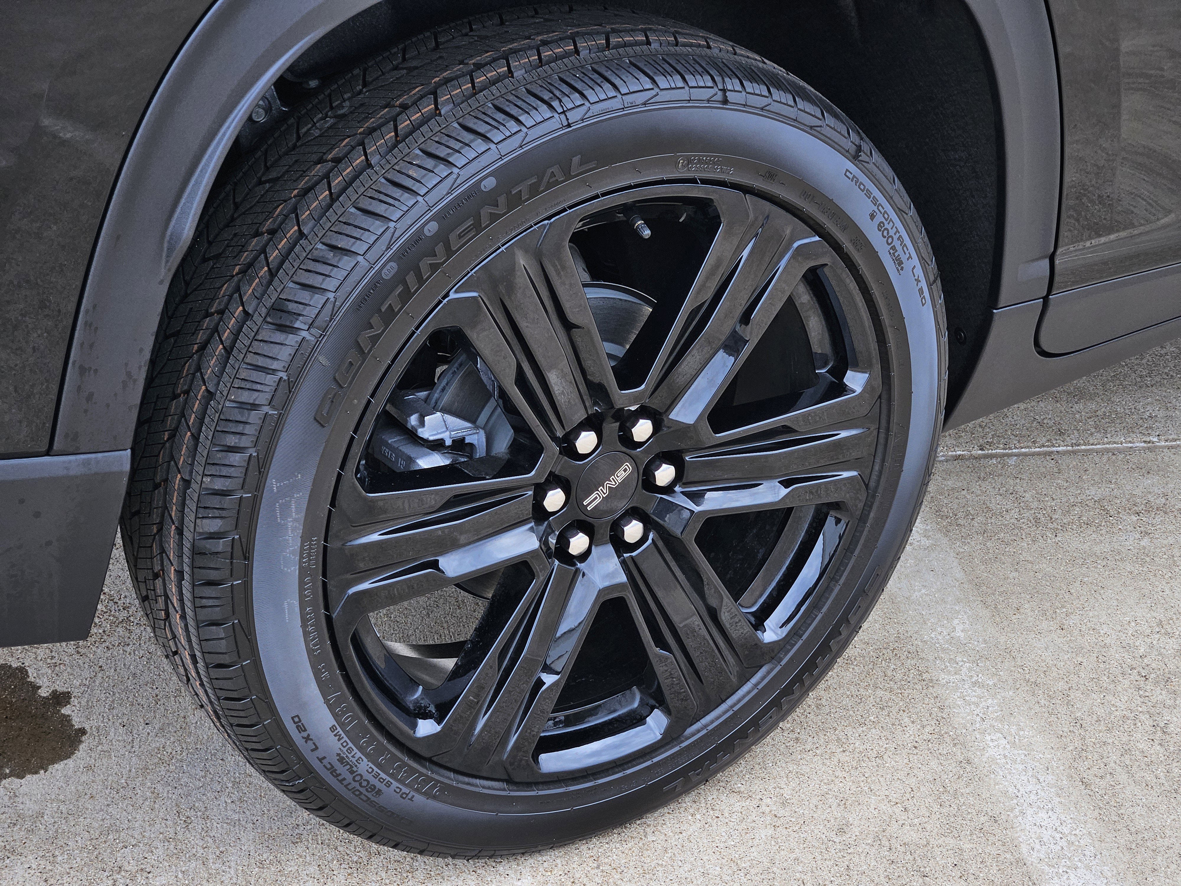 New 2026 GMC Acadia Elevation w/ Black Edition image 7
