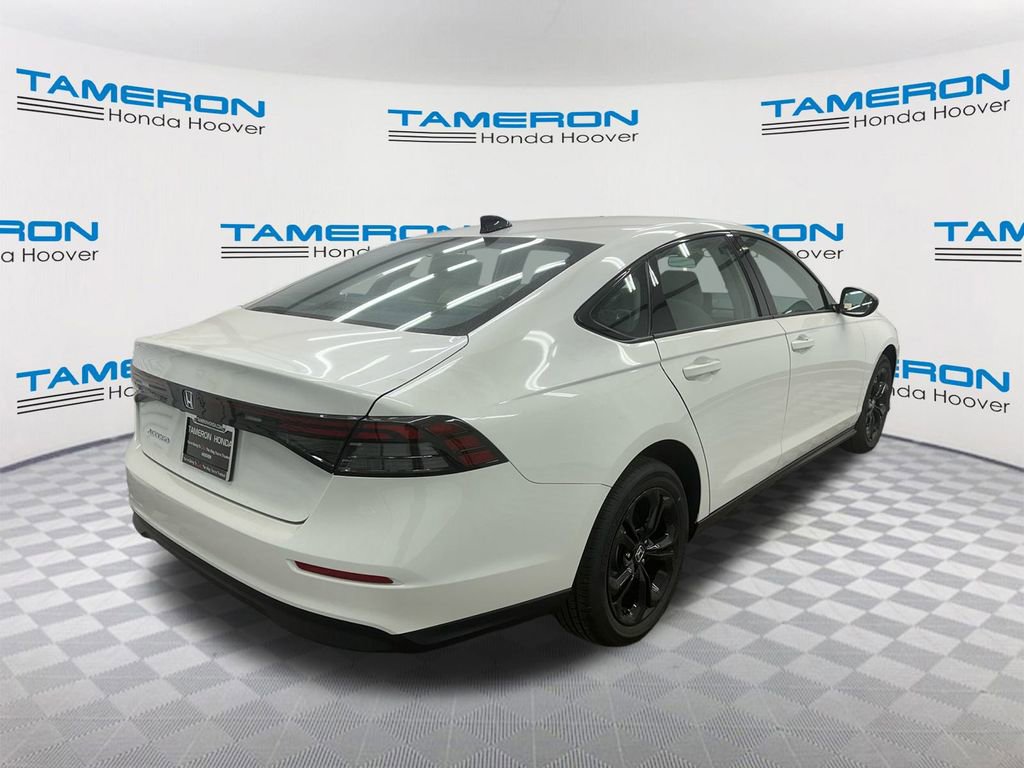 New 2025 Honda Accord SE image 5