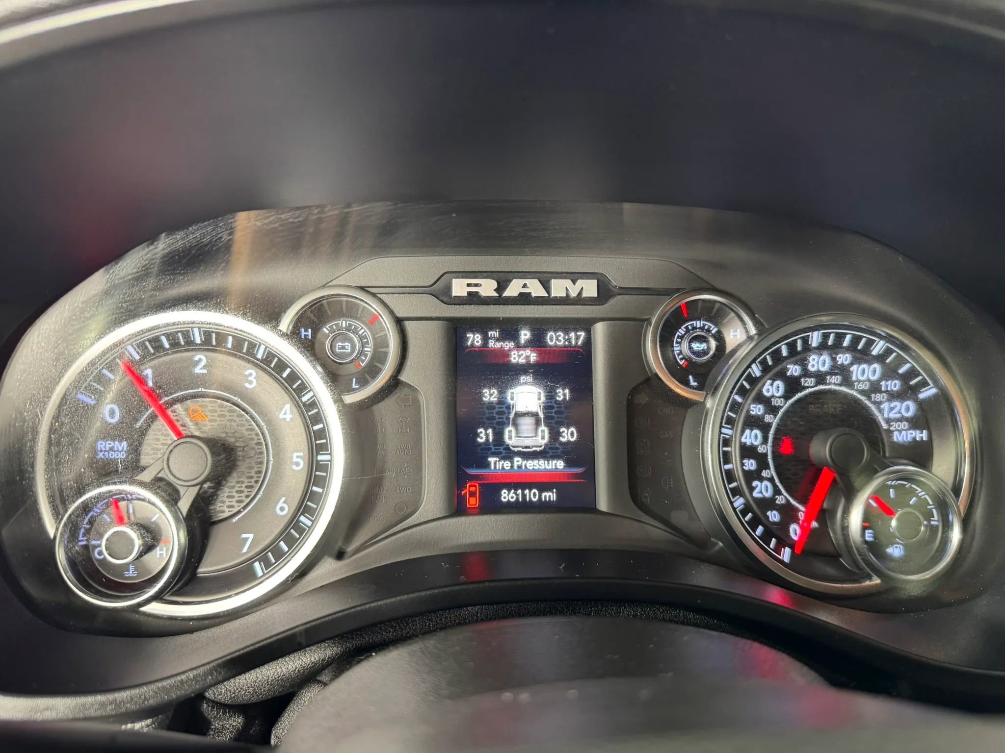 Used 2020 RAM 1500 Lone Star AWD/4WD image 14